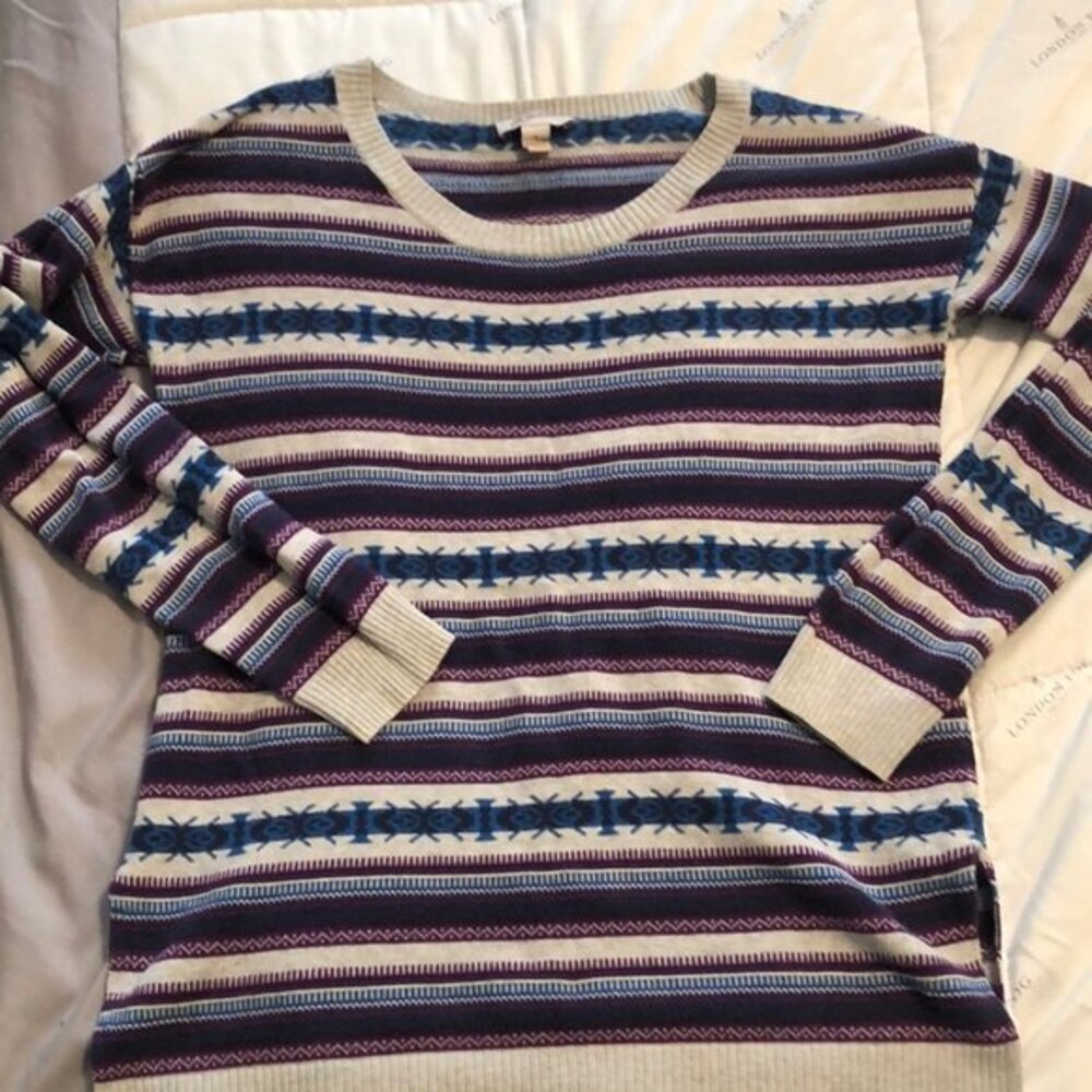 Arizona jeans company size medium sweater